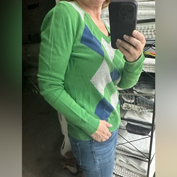 Izod V Neck Argyle Sweater Green Long Sleeve 100% Cotton Size Medium - Picture 8 of 9